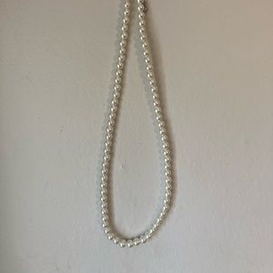 Costume Jewelry Pearl Necklace
